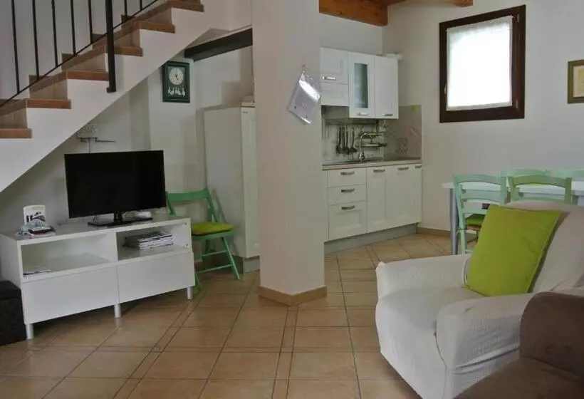 هتل Il Ghiandolino