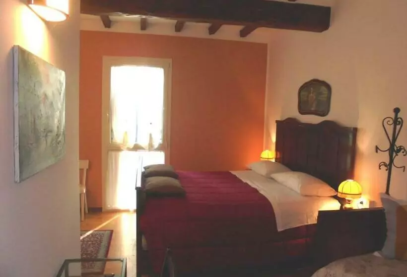 هتل La Casa Di Campagna