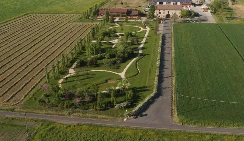 هتل La Casa Di Campagna