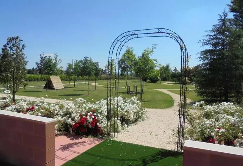 هتل La Casa Di Campagna