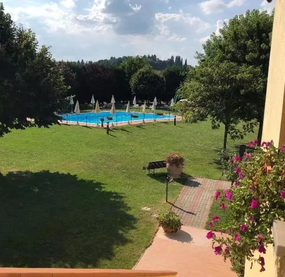 Hotelli La Locanda Dei Golosi