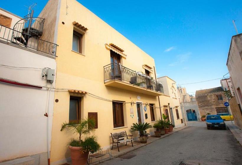 بنسيون A  Cavalera