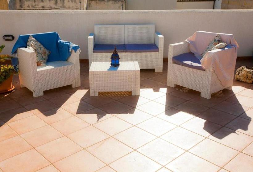 بنسيون A  Cavalera