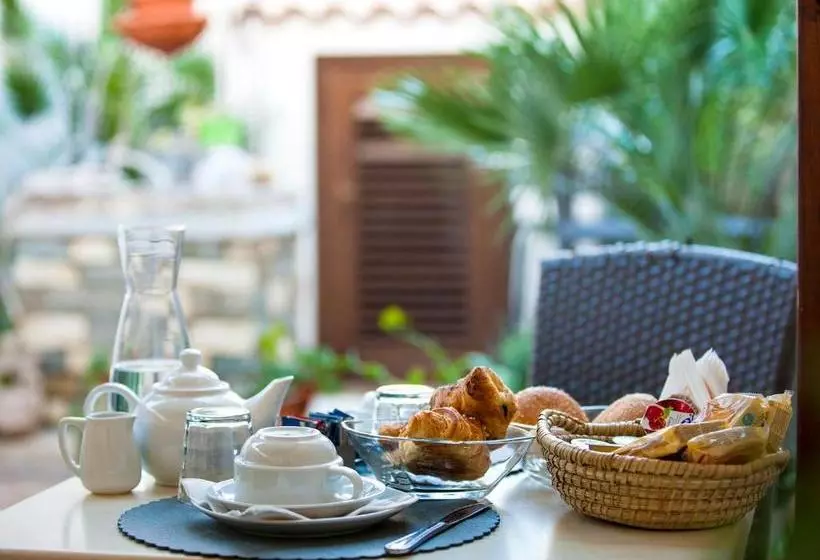 Majatalo A  Cavalera