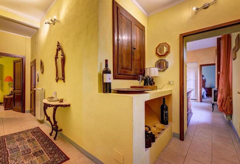 بنسيون Garden House