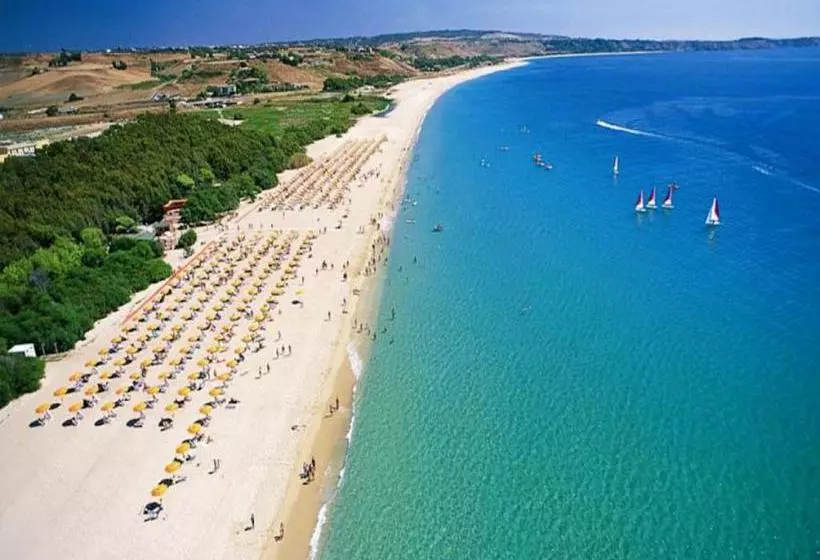 Barko Apartments & Suites