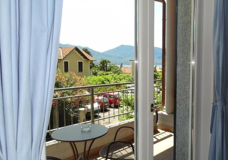 Helianthus Residence