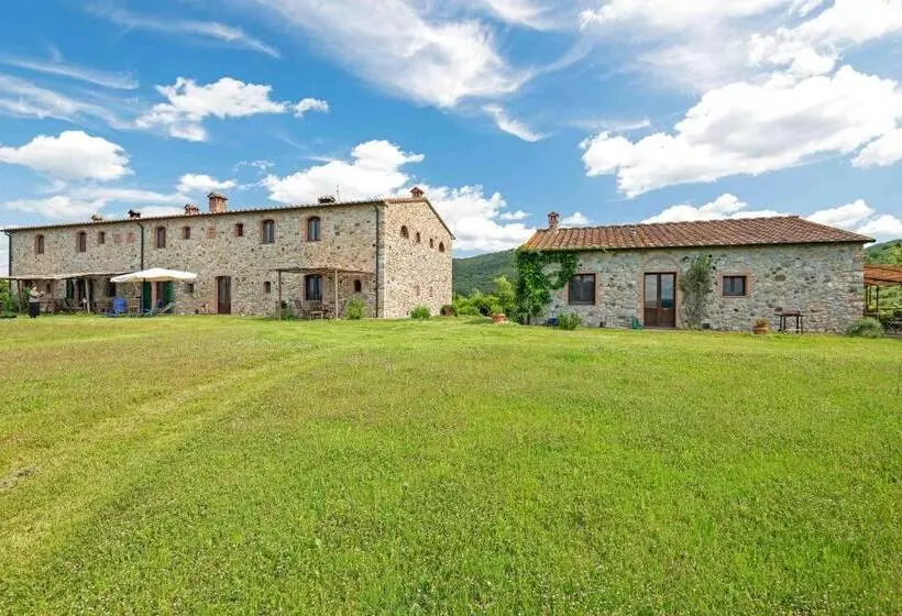 Hotelli Agriturismo Fattoria Di Statiano