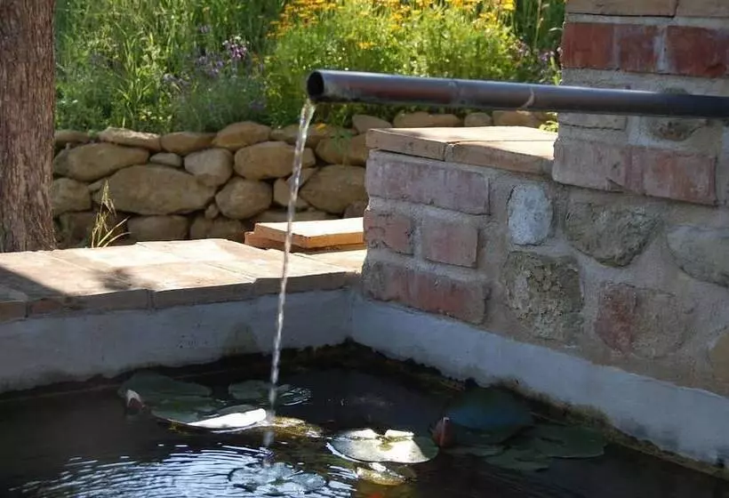 ホテル Agriturismo Spa Serpanera