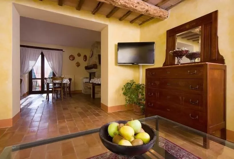 ホテル Agriturismo Spa Serpanera