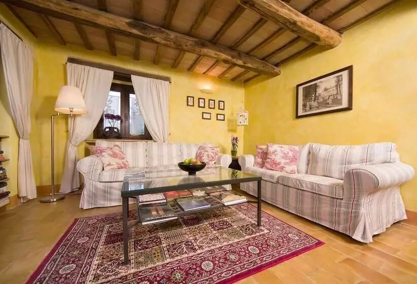 ホテル Agriturismo Spa Serpanera