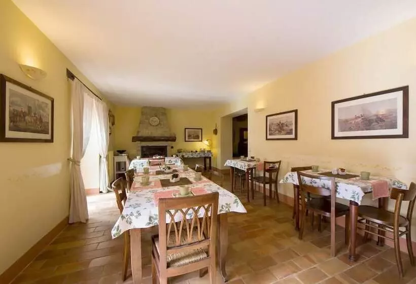 ホテル Agriturismo Spa Serpanera