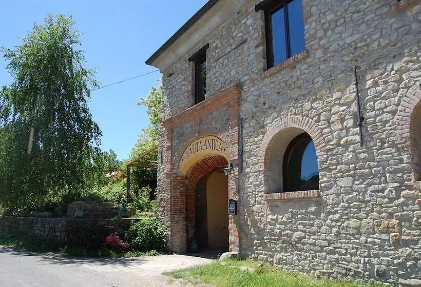 Hotelli Agriturismo Tenuta Antica