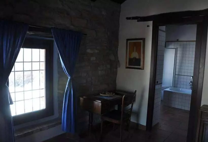 Hotelli Agriturismo Tenuta Antica