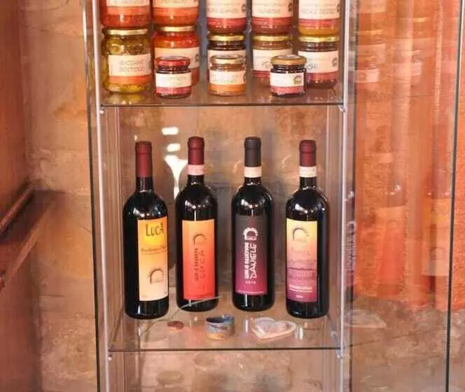 Hotelli Agriturismo Tenuta Antica