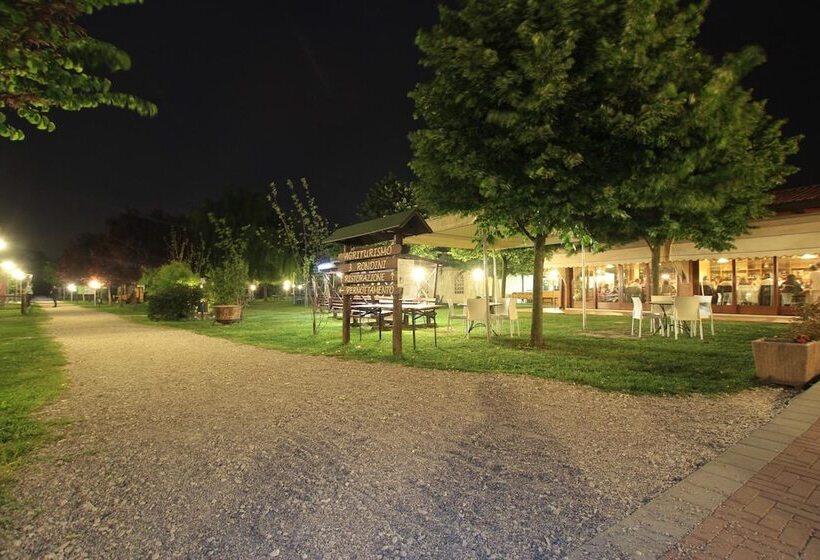 בית מלון כפרי Agriturismo Tre Rondini