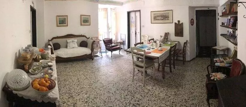 پانسیون Affittacamere La Città Vecchia