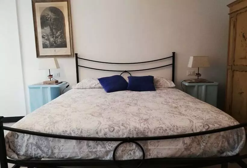 پانسیون Affittacamere La Città Vecchia