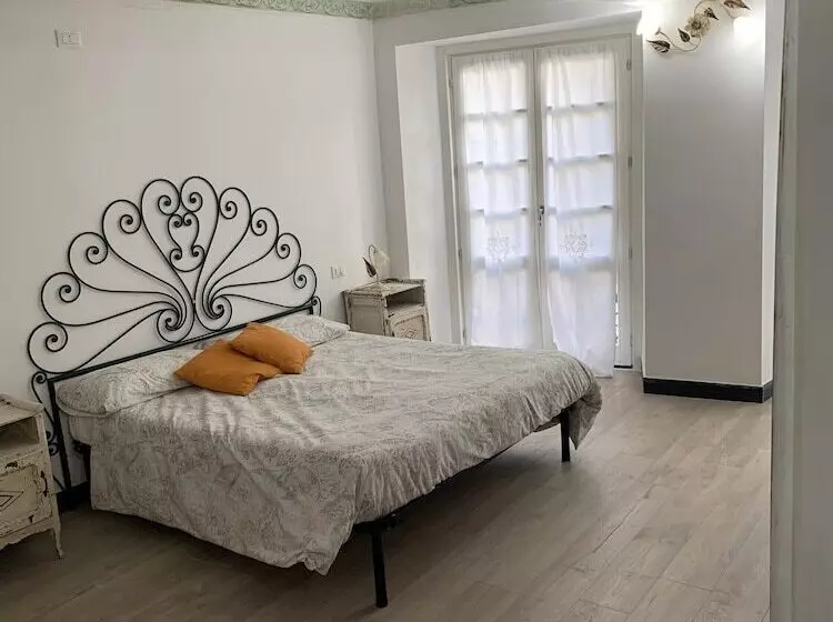 پانسیون Affittacamere La Città Vecchia