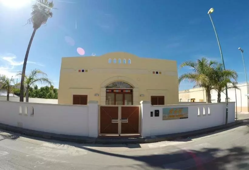 Majatalo Affittacamere Torre Lapillo