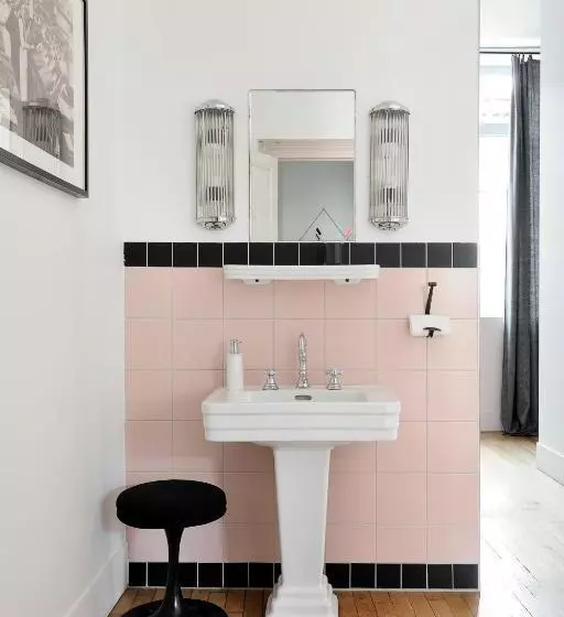 ペンション La Maison D Ambronay