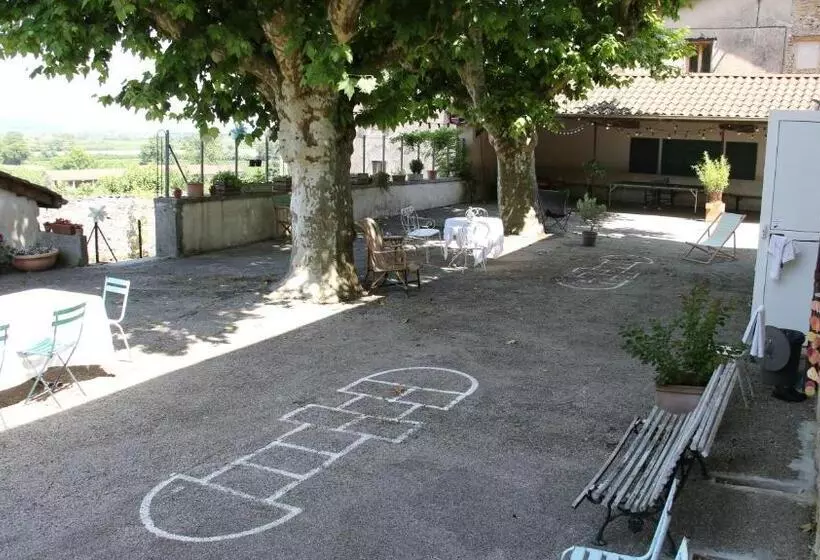 ペンション La Maison D Ambronay