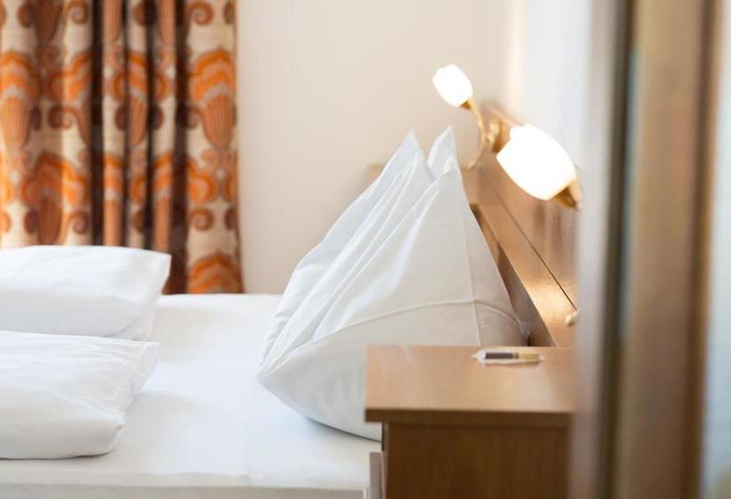 Пансион Josefsheim