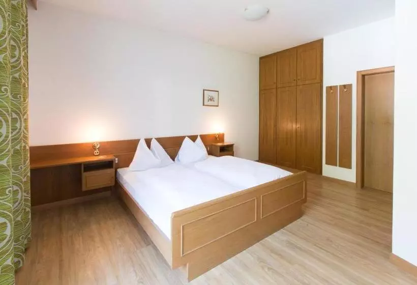 ペンション Josefsheim