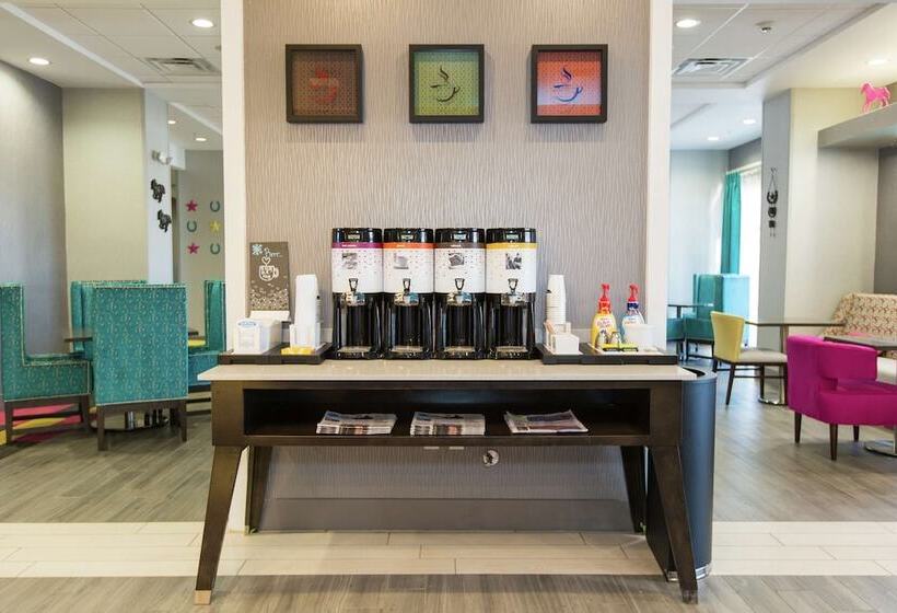 酒店 Hampton Inn Mustang