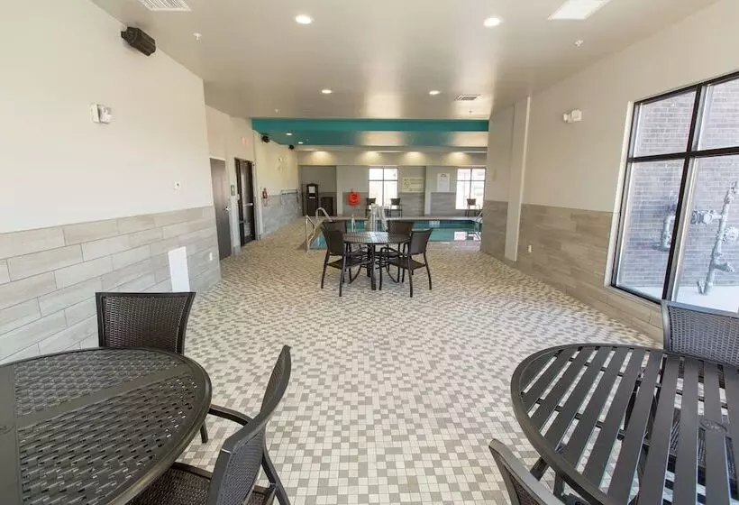 Hotelli Hampton Inn Mustang