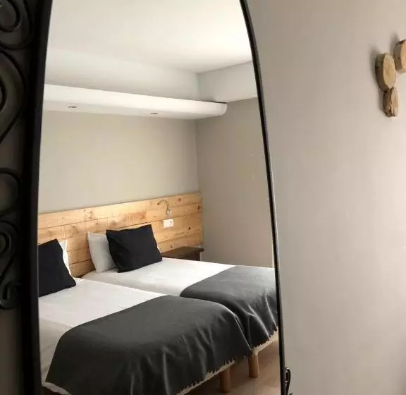 Hotelli L'oree Du Bois