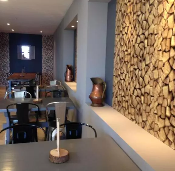 Hotelli L'oree Du Bois