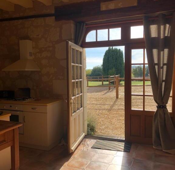 بنسيون Logis De Poëllier