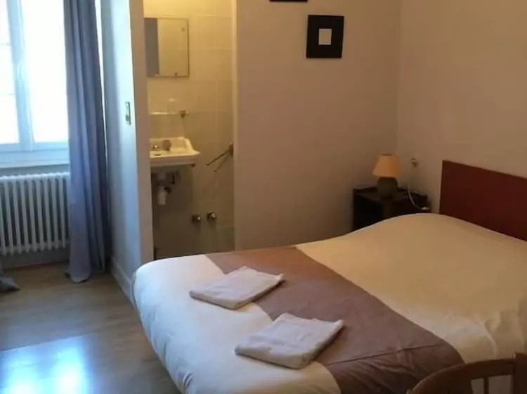 Auberge De Saint Rome