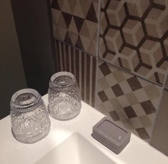 פנסיון Idées Déco At Home