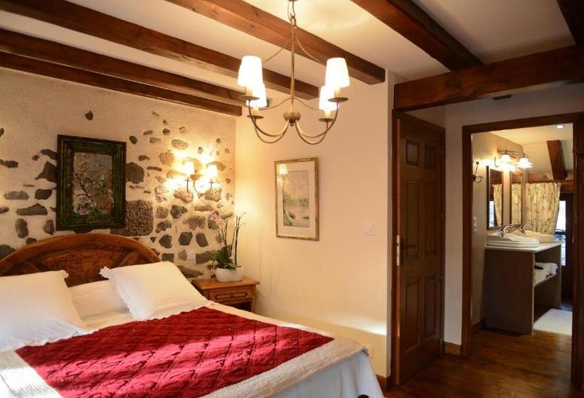 پانسیون L Escale De Camille