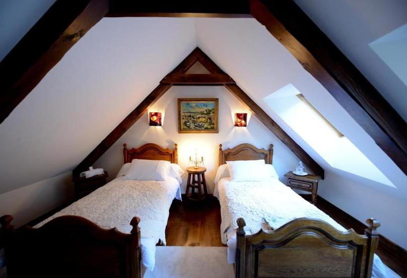 پانسیون L Escale De Camille