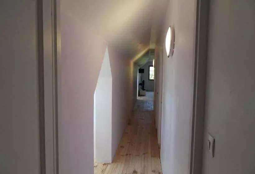 Aamiaismajoitus (B&B) Madinina's Cube