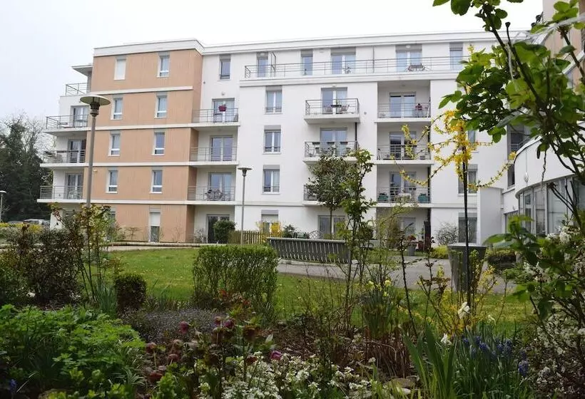 Domitys Le Parc De Saint Cloud