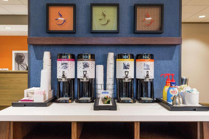 בית מלון כפרי Hampton Inn Cumberland