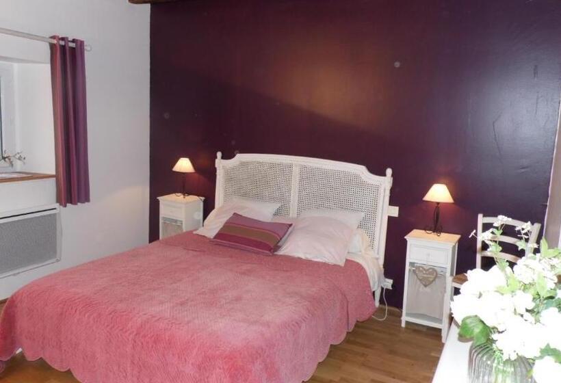 펜션 Chambre D Hôtes Domaine Des Patrus