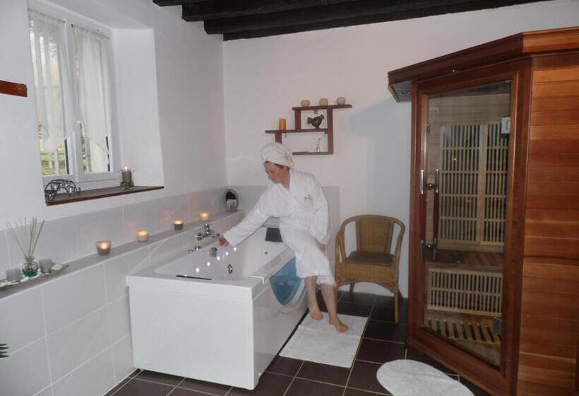 펜션 Chambre D Hôtes Domaine Des Patrus