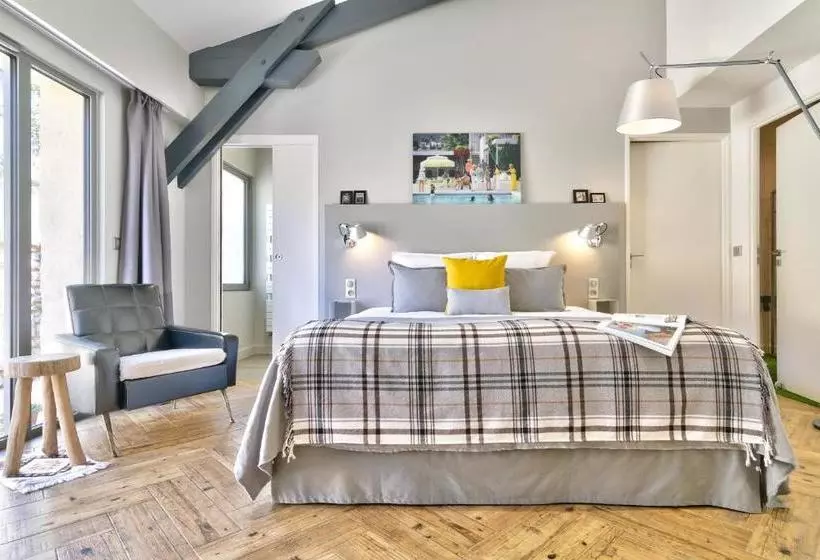 ペンション Le Florida Auberge Contemporaine