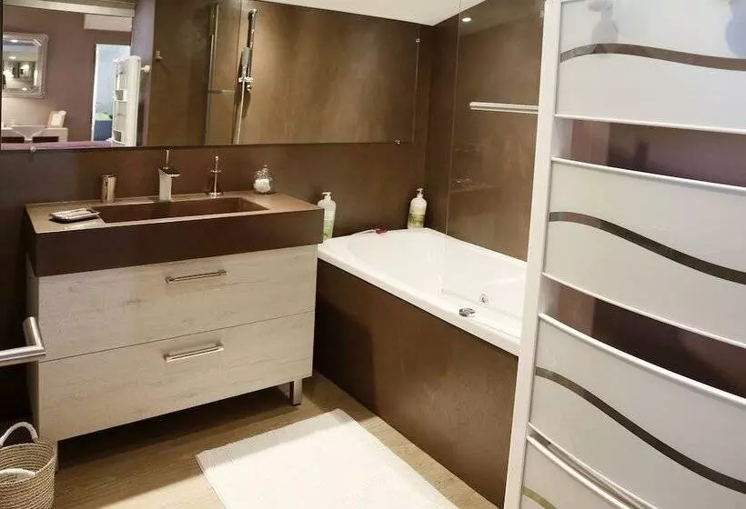 ペンション Le Val Des Sens