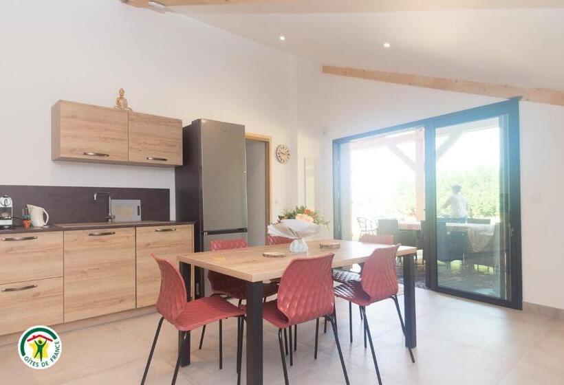 פנסיון Le Val Des Sens