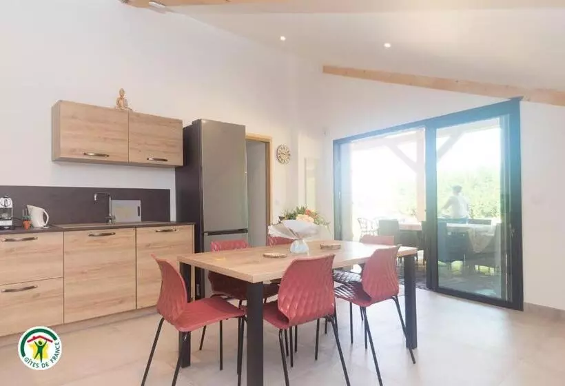 ペンション Le Val Des Sens