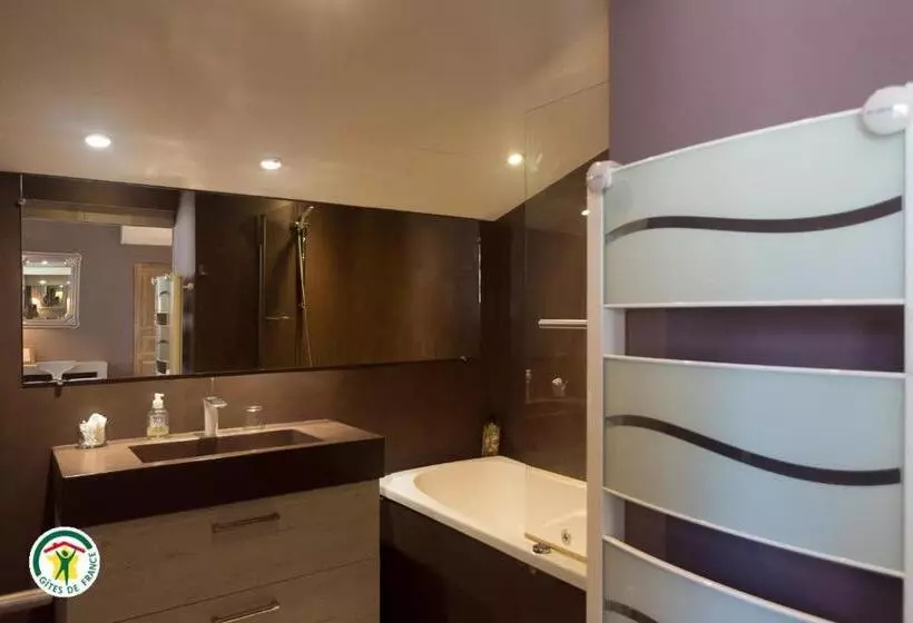 ペンション Le Val Des Sens