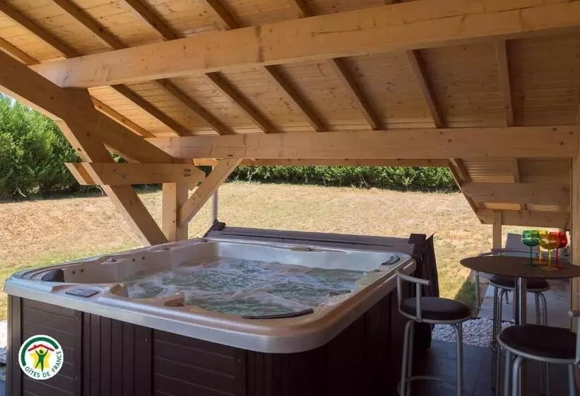 ペンション Le Val Des Sens