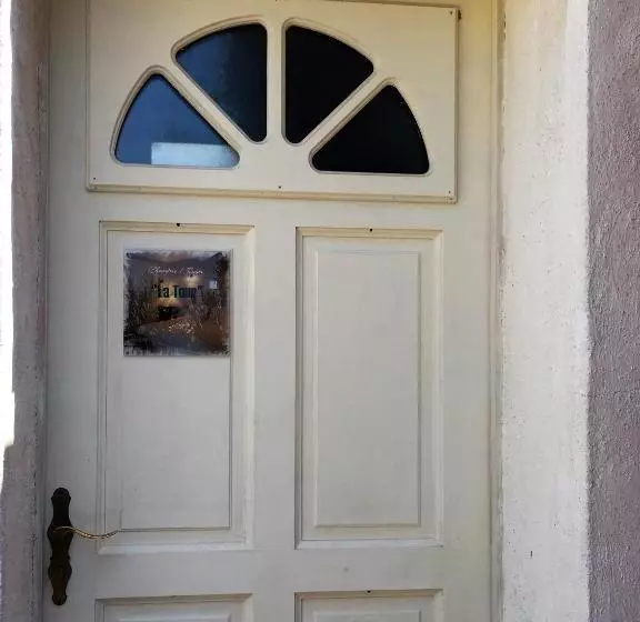 ペンション Lou Pero Mousco