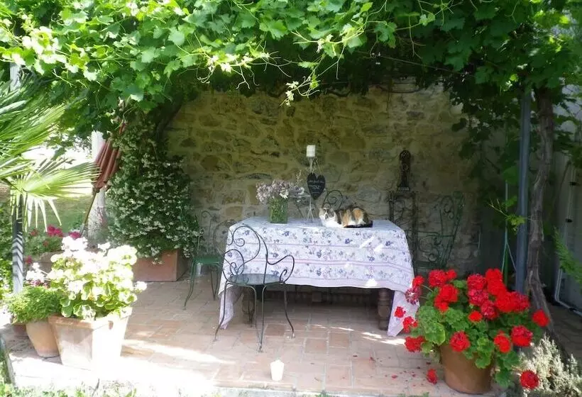 Aamiaismajoitus (B&B) La Chapelle Saint Gervais